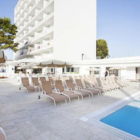 Отель Grupotel Farrutx