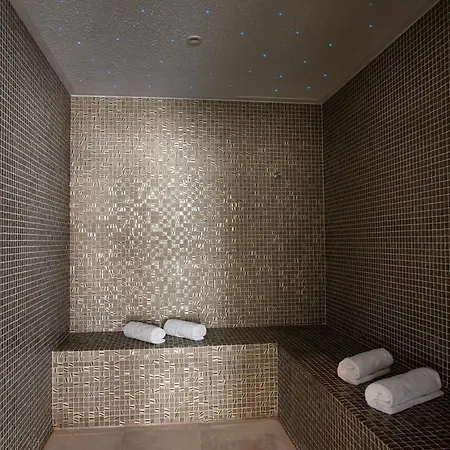 מלון Grupotel Farrutx