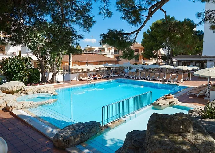 Grupotel Farrutx Hotel 4*