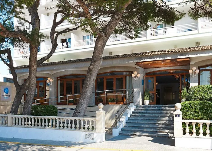 Grupotel Farrutx Hotel 4*