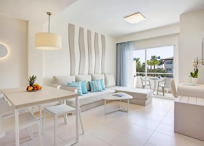 Hotel Grupotel Farrutx 4*