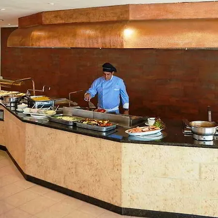 Готель Grupotel Farrutx Кан-Пікафорт