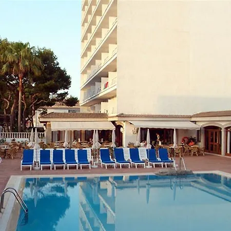 Готель Grupotel Farrutx Кан-Пікафорт
