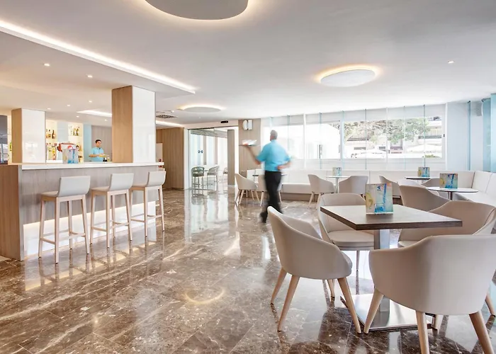 Grupotel Farrutx Hotel 4*